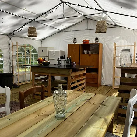 Luxusní stan Le Spot Sur