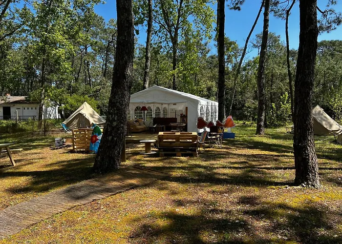 Le Spot Sur לה-טראנש-סור-מר