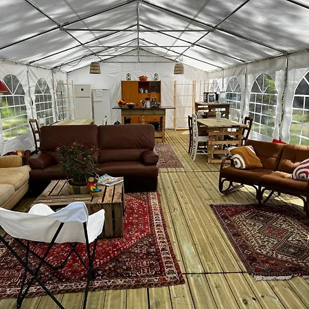 Luxe tent Le Spot Sur *